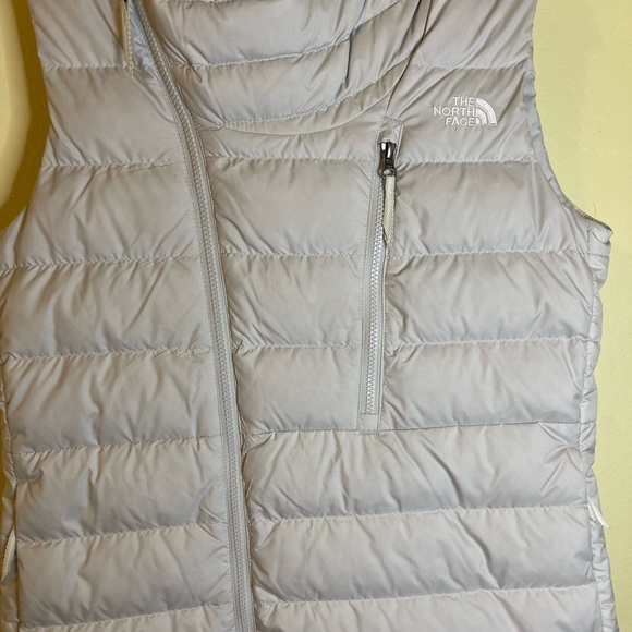 The North Face Vest Size: M - Picture 12 of 12